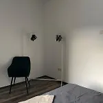아파트 Modern & Cozy 4-room With Charm