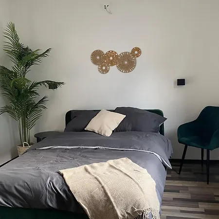 Apartman Modern & Cozy 4-room With Charm