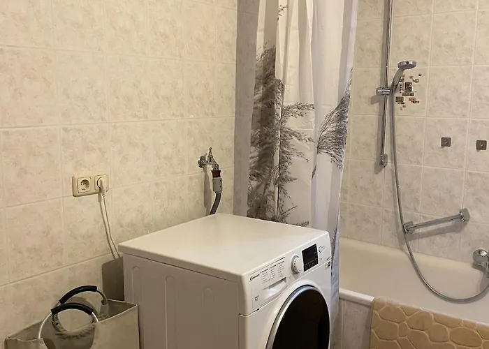 Modern & Cozy 4-room With Charm