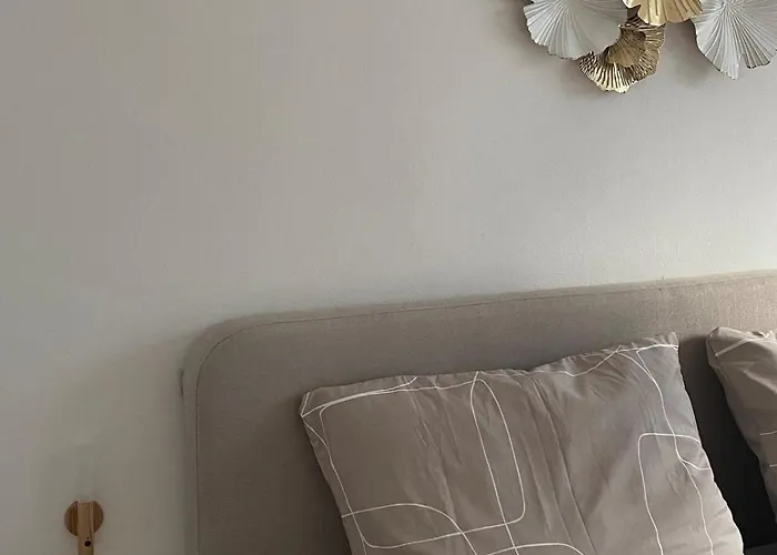 Modern & Cozy 4-room With Charm Appartement