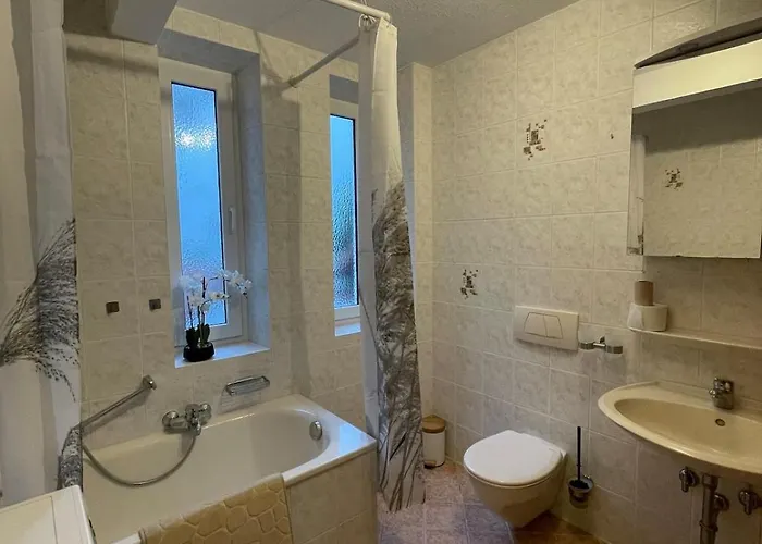 Modern & Cozy 4-room With Charm